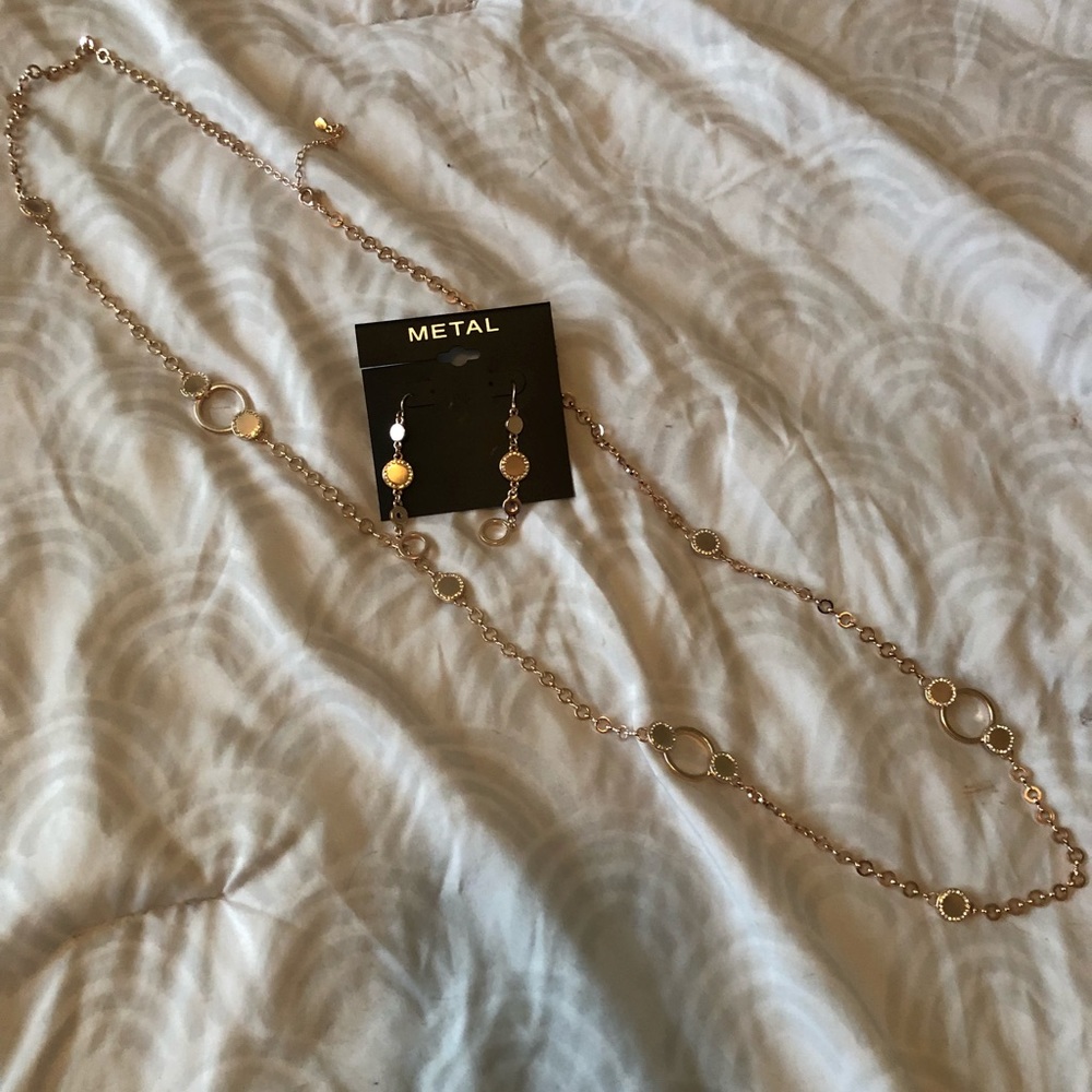 Earring and Necklace set